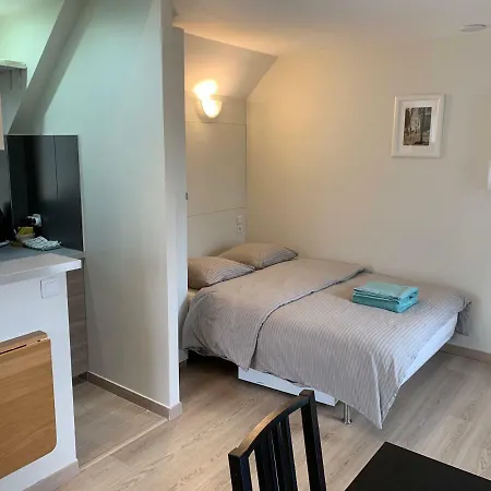 Apartamento La Longère, Proche Hec, Versailles, Parking Privé Gratuit *